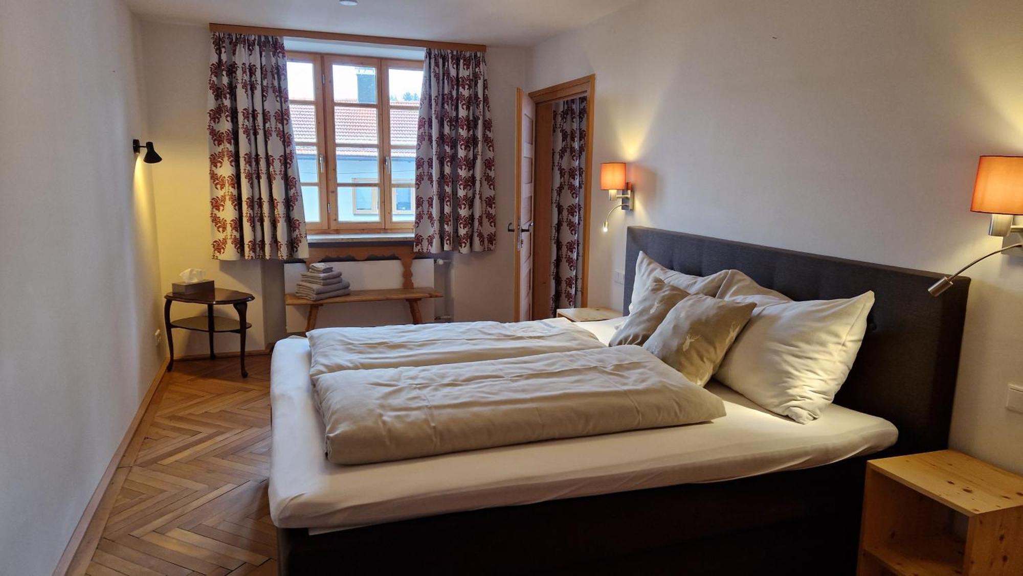 Hotel Landgasthof Alter Wirt ฟิชบาคเฮา ภายนอก รูปภาพ