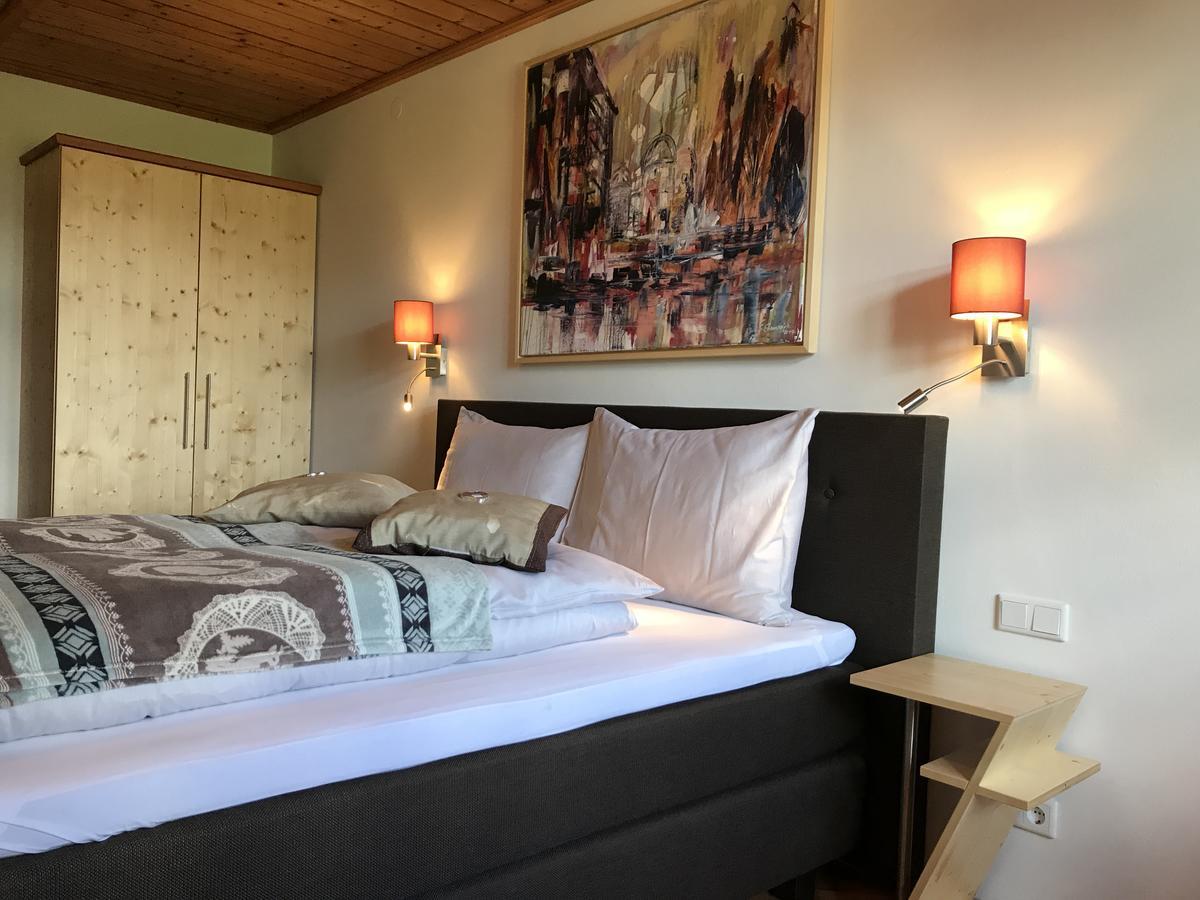 Hotel Landgasthof Alter Wirt ฟิชบาคเฮา ภายนอก รูปภาพ